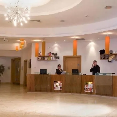 Self Catering At The & Golf Domek letniskowy Blarney